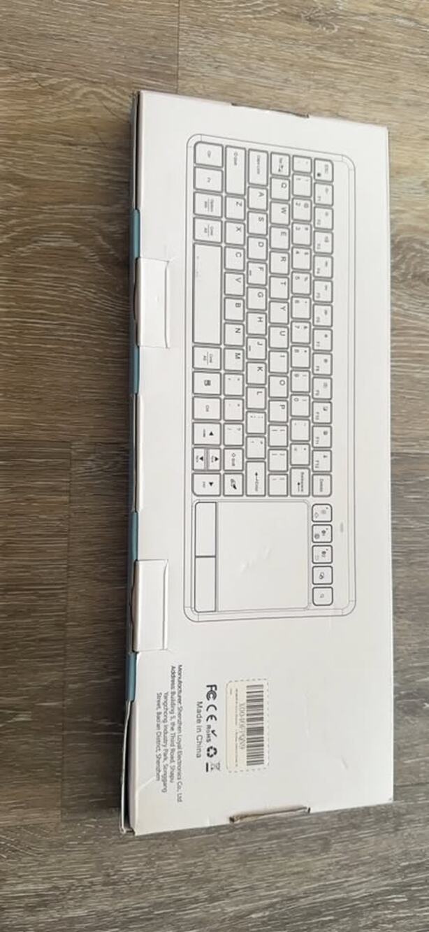 Keyboard with Trackpad